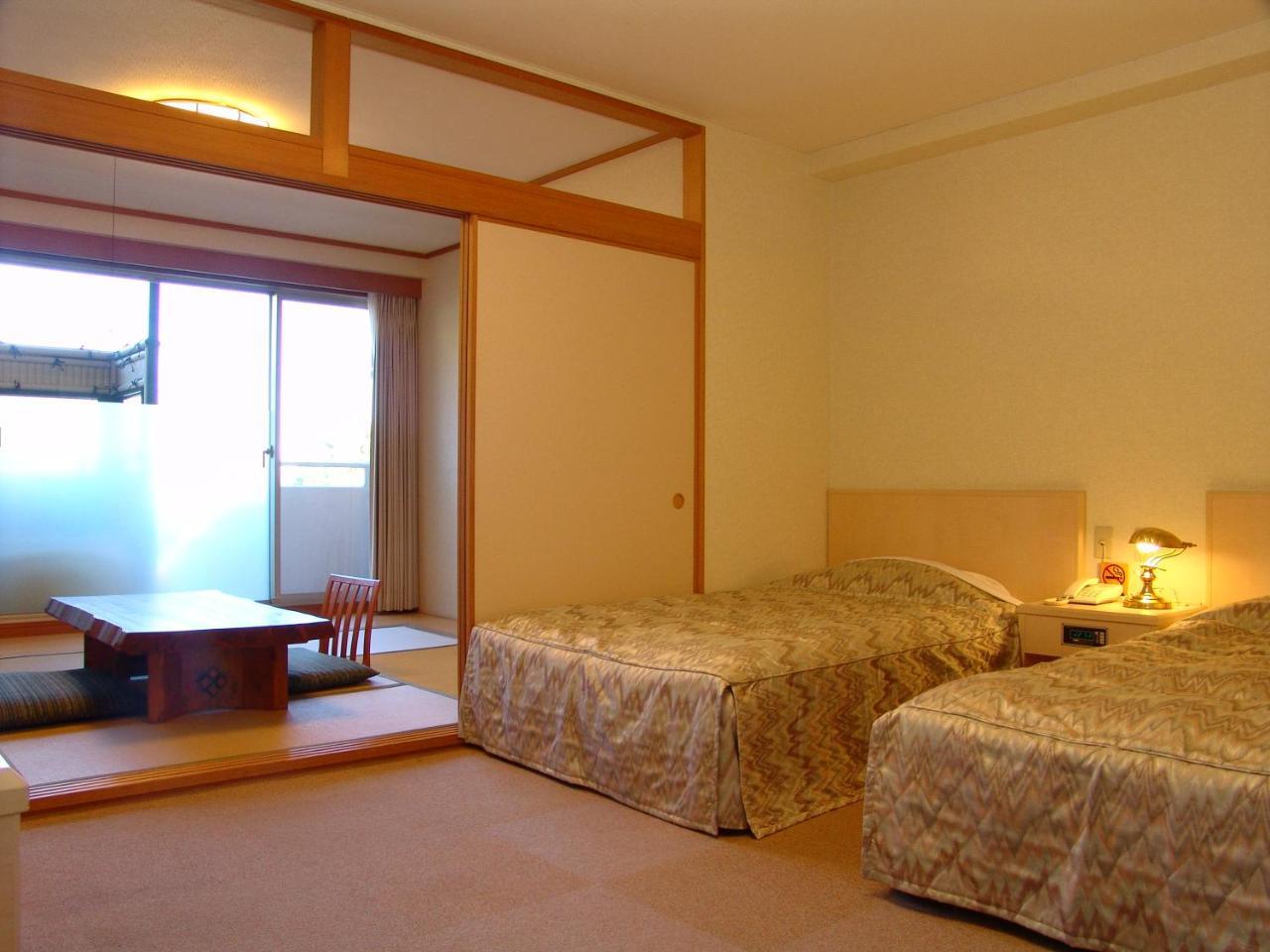Izu Azuma Hotel Хигашиизу Екстериор снимка