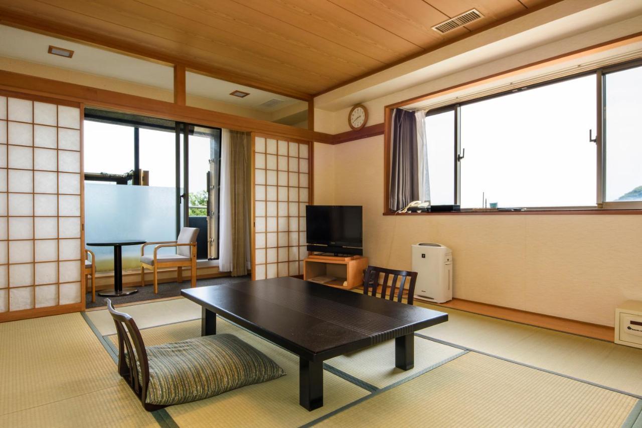 Izu Azuma Hotel Хигашиизу Екстериор снимка