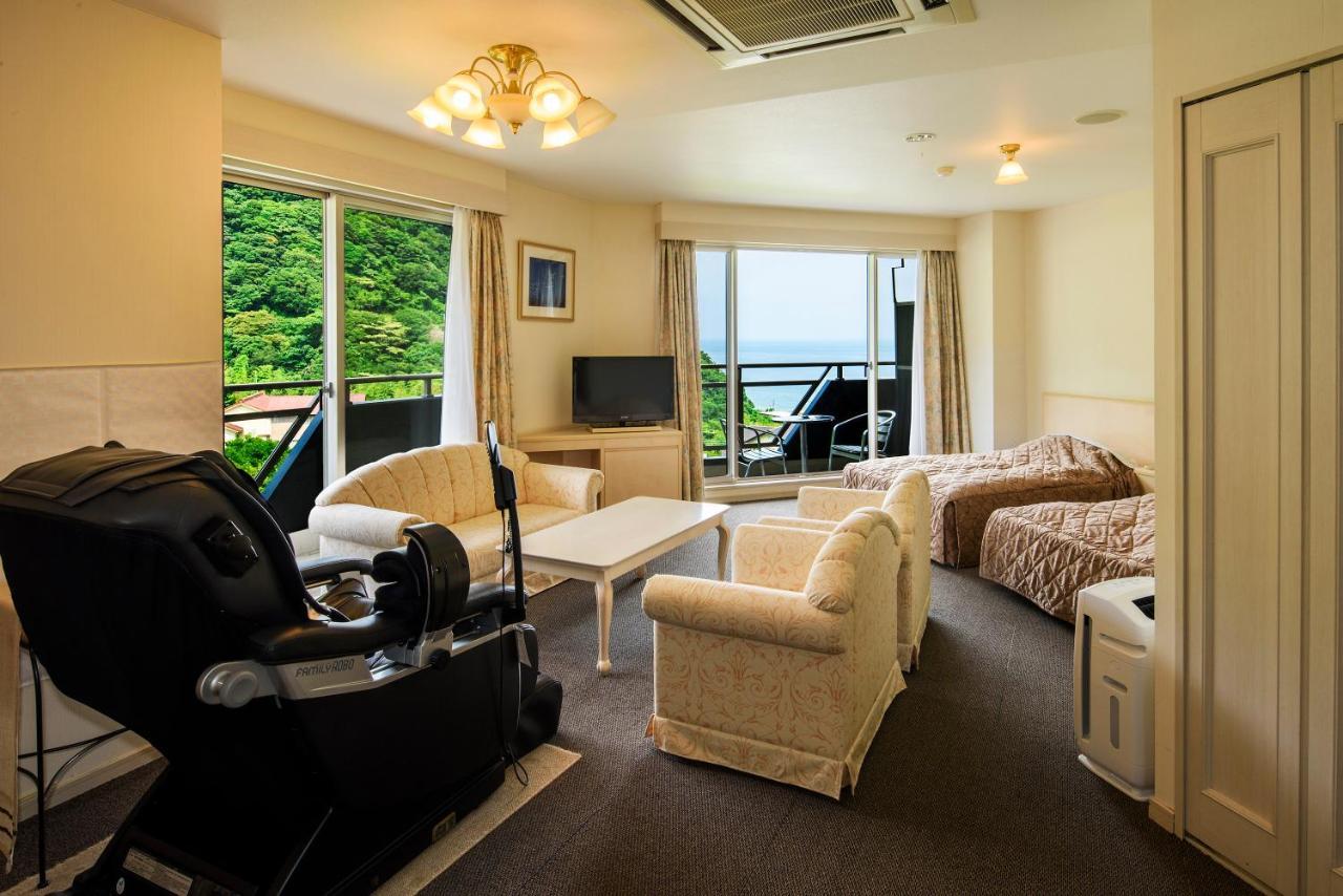 Izu Azuma Hotel Хигашиизу Екстериор снимка